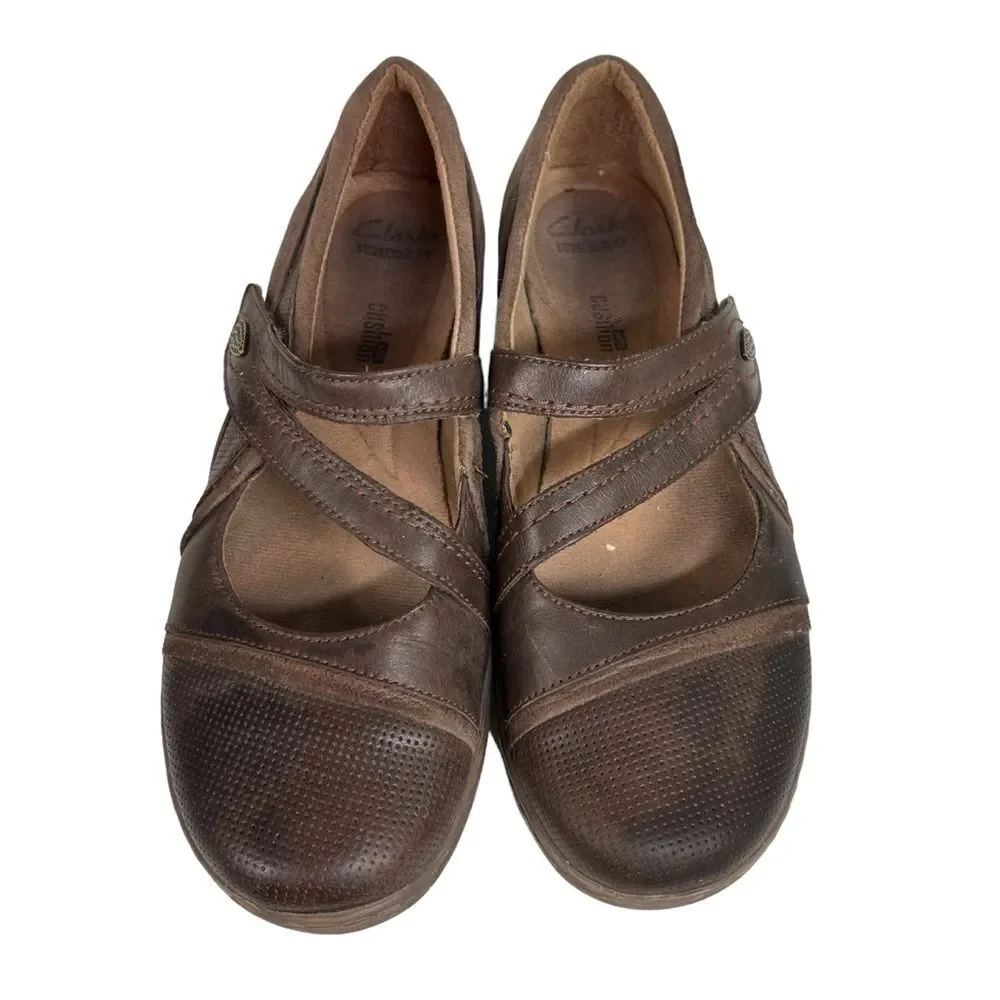 Clarks Evianna Shoes Women’s 8 Leather Mary Jane’s Brown Soft Cushion
